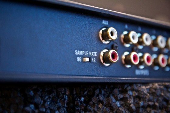 Sample rate switch