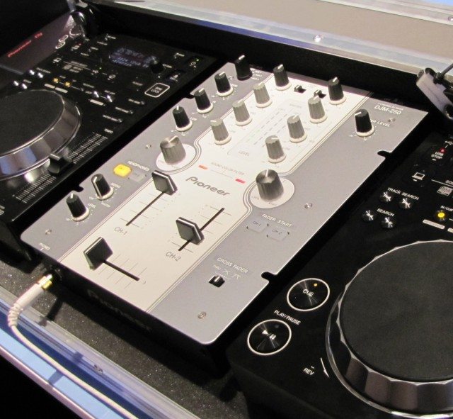 DJM250